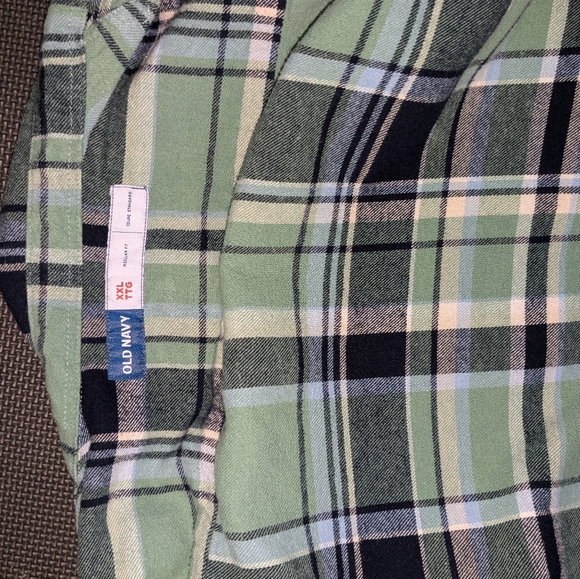 vintage flannal - Picture 3 of 3